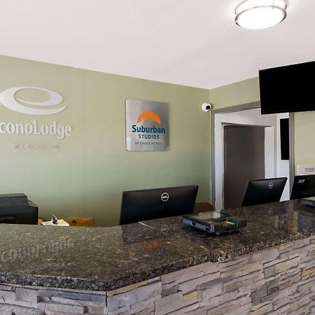 Econo Lodge Portage Exterior photo